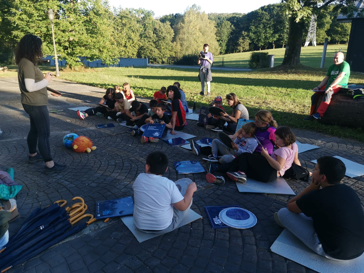 Taller familiar:  ¿Quién dijo que aquí no se ven las estrellas?